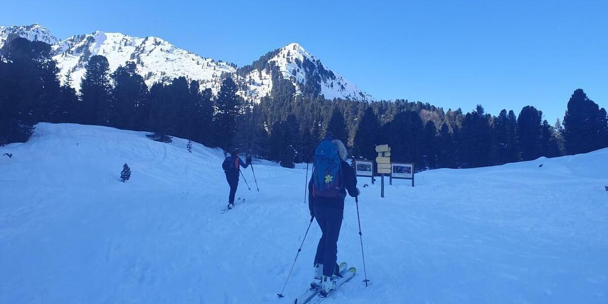 Skitouren_Innsbruck_08bis09_02_2025_24