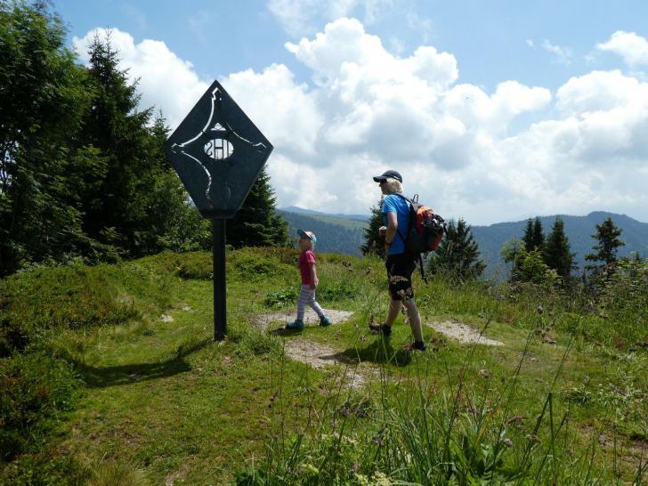 Wanderung Hochries 1568 m und Karkopf 1496 m in den Chiemgauer Bergen